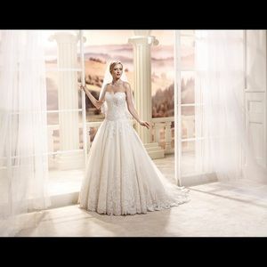 Brand New Wedding Dress